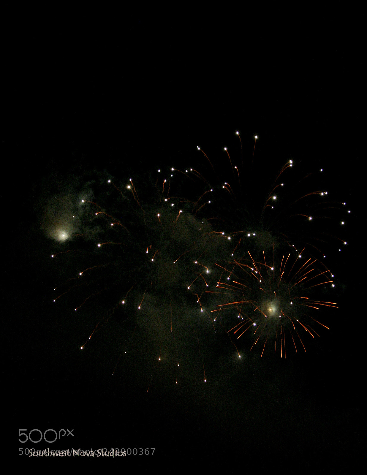 Canon EOS 350D (EOS Digital Rebel XT / EOS Kiss Digital N) sample photo. Fireworks photography