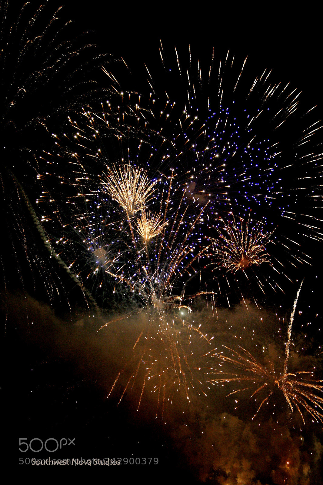 Canon EOS 350D (EOS Digital Rebel XT / EOS Kiss Digital N) sample photo. Fireworks photography