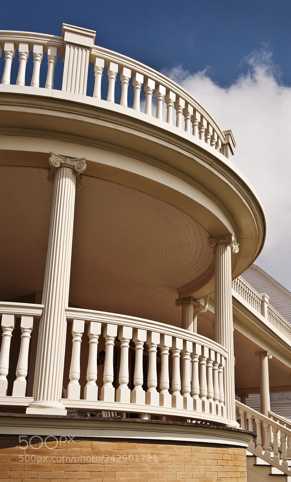 Nikon D700 sample photo. Popular porch photography