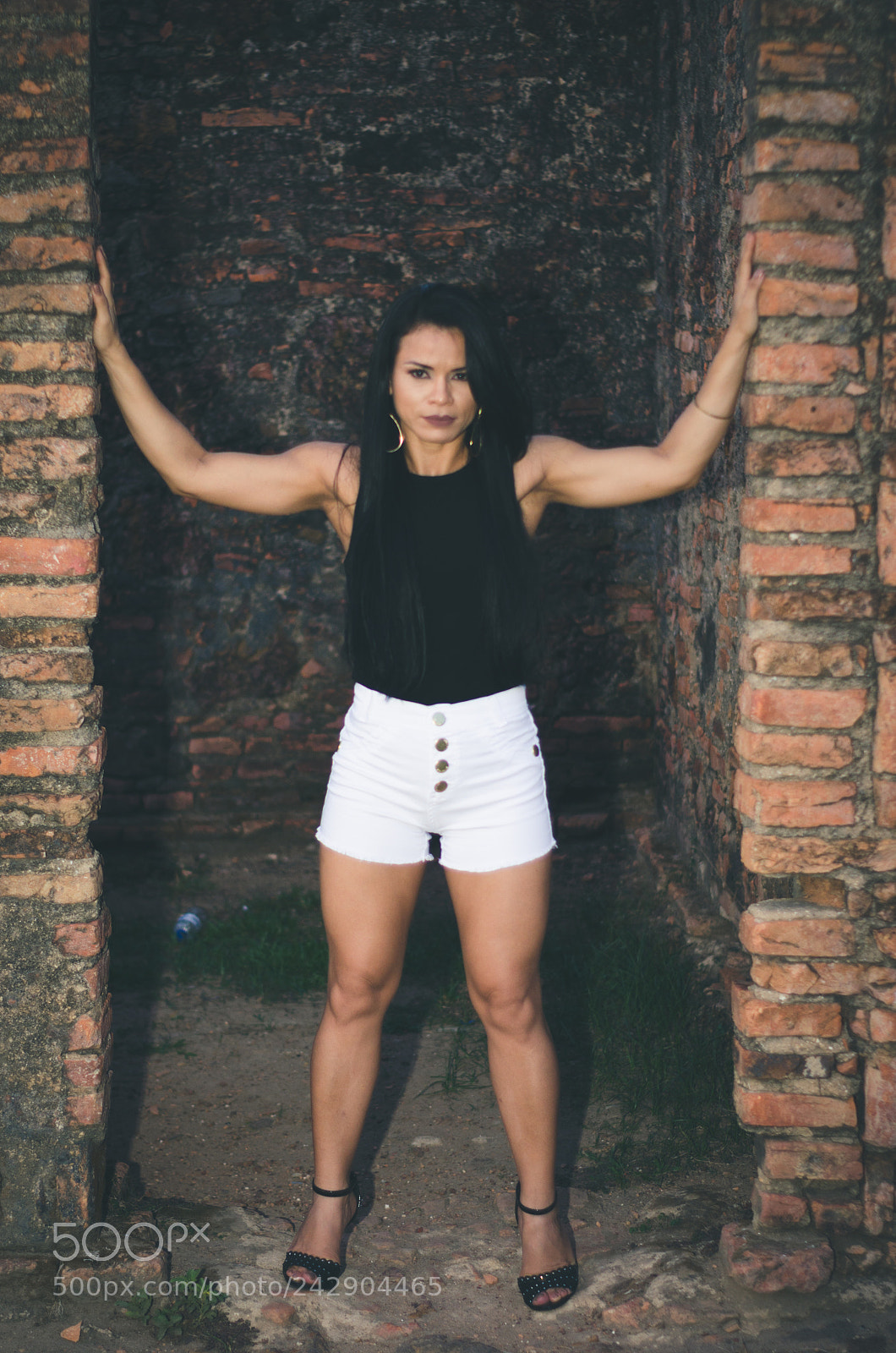 Nikon D5100 sample photo. Door photography