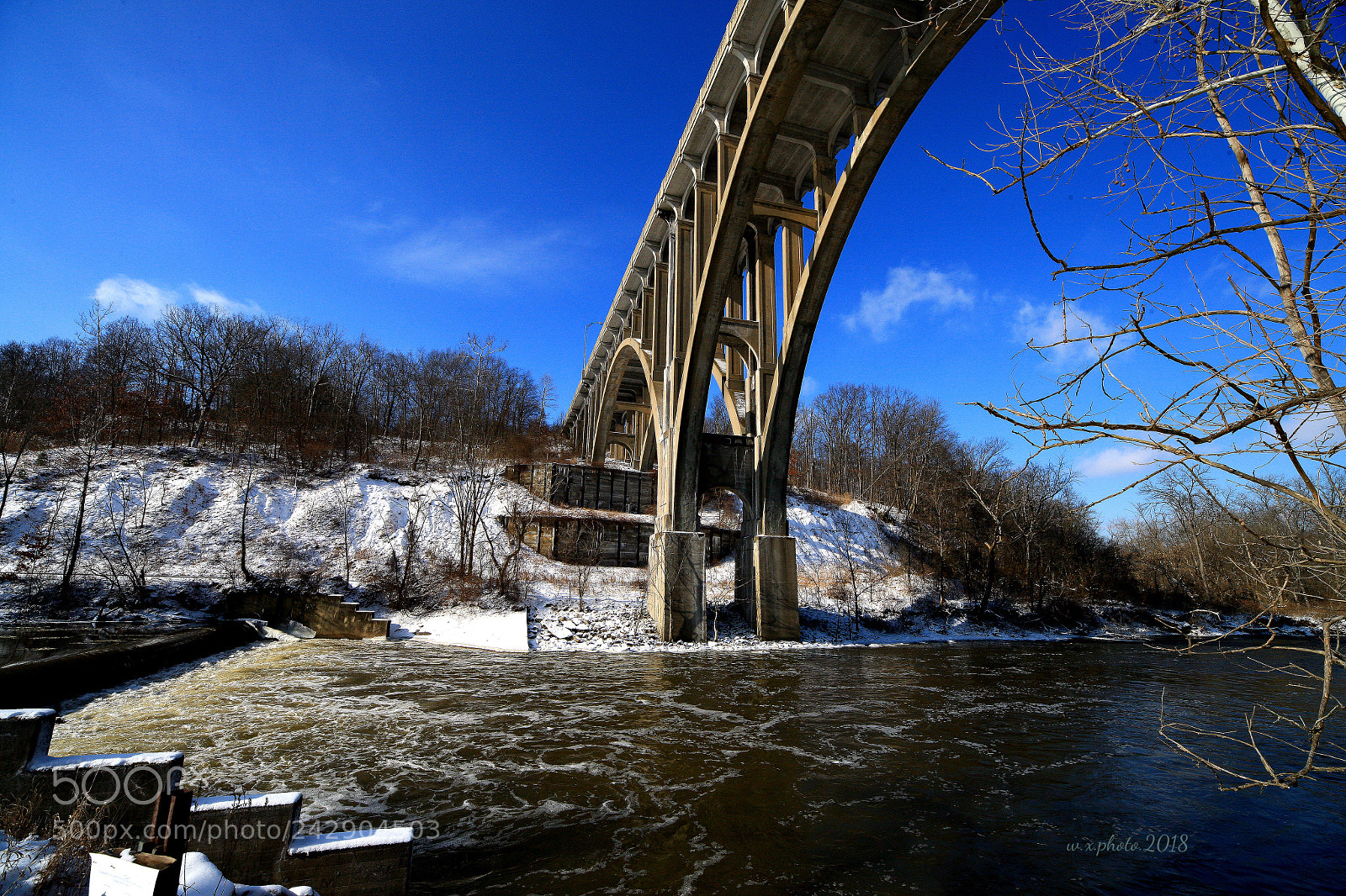 Canon EOS-1Ds Mark III sample photo. Cuyahoga river photography