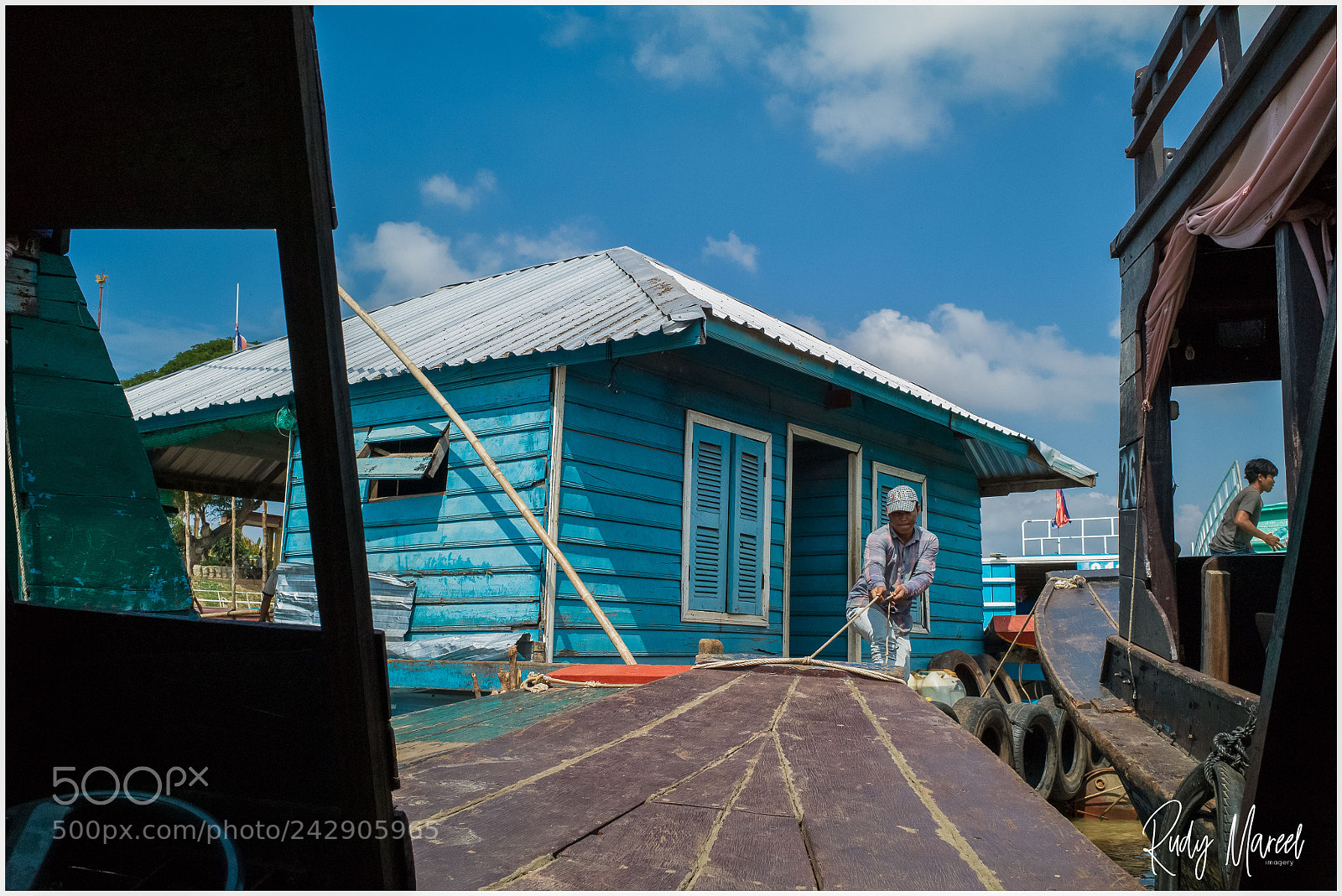 Leica M9 sample photo. Boating on tonle sap photography