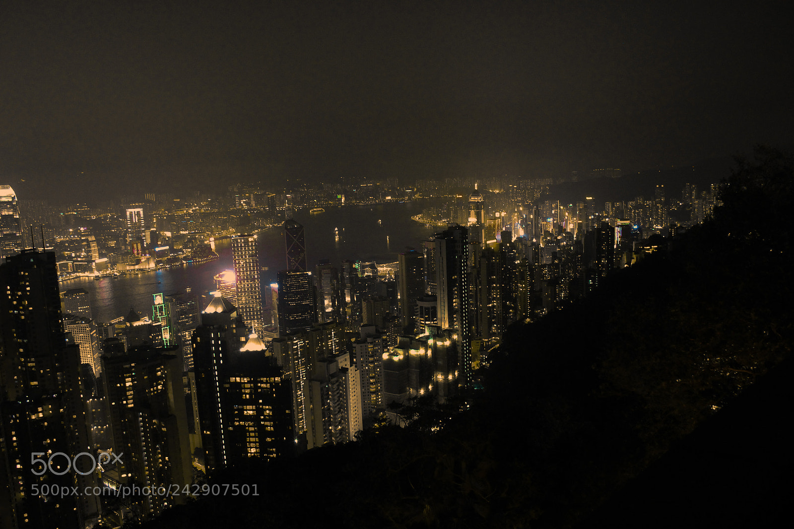 Canon EOS 60D sample photo. Peak hk photography