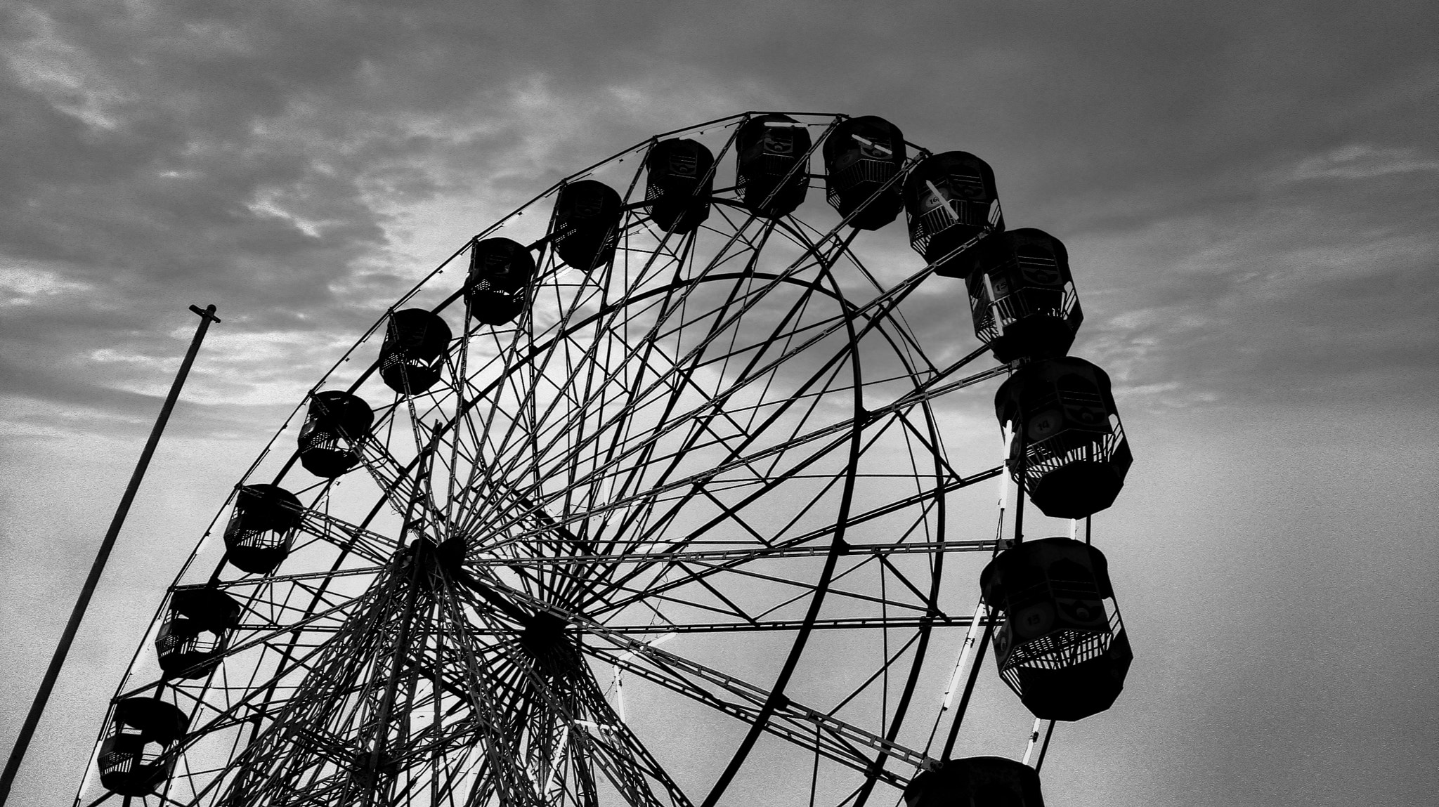 Motorola Moto E3 Power sample photo. Ferris wheel photography