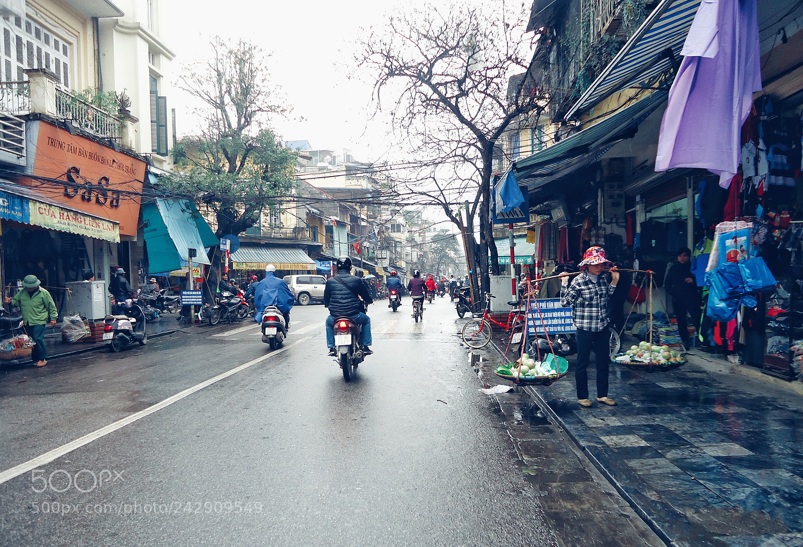 Sony Cyber-shot DSC-W610 sample photo. Hang ngang street photography