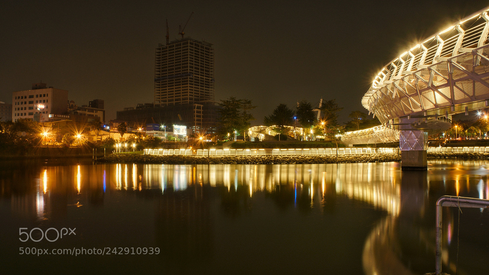 Sony Alpha NEX-5N sample photo. Untitled photography