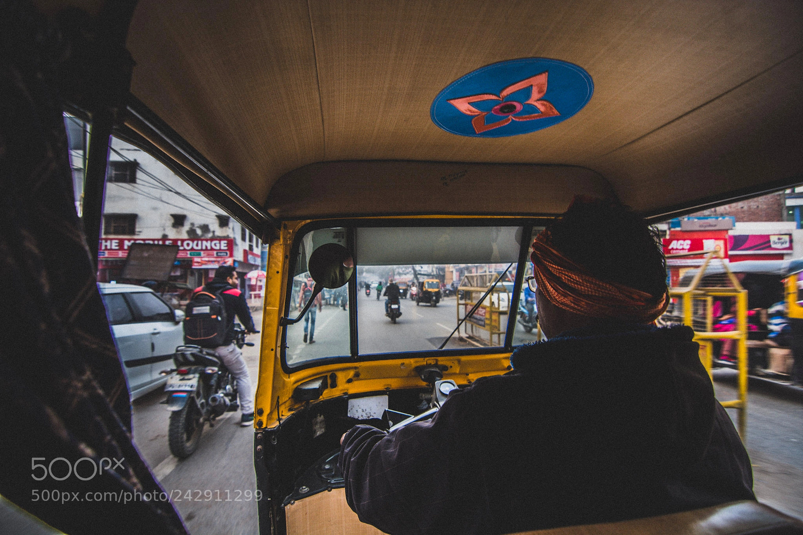 Nikon D7100 sample photo. Rickshaw through varanasi photography