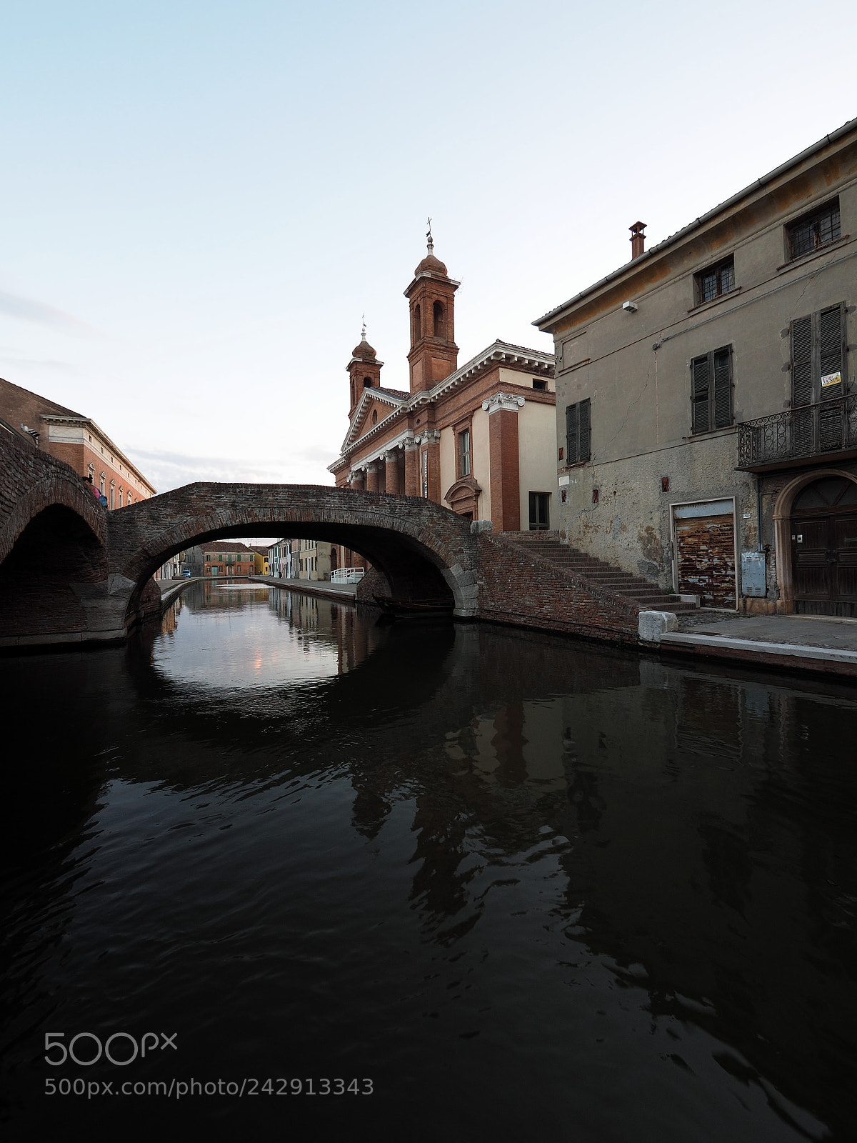 Olympus OM-D E-M5 II sample photo. Comacchio 17p8076154 20k em5ii photography
