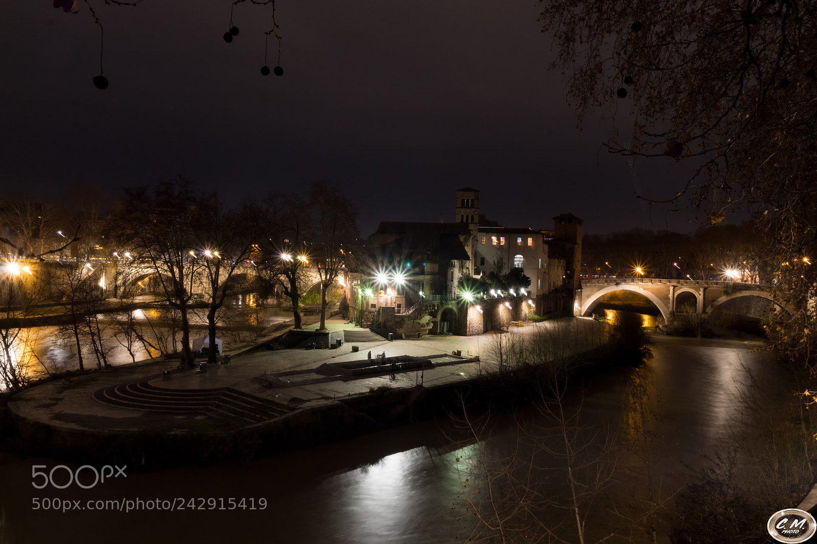 Canon EOS 1300D (EOS Rebel T6 / EOS Kiss X80) sample photo. Isola tiberina by night photography