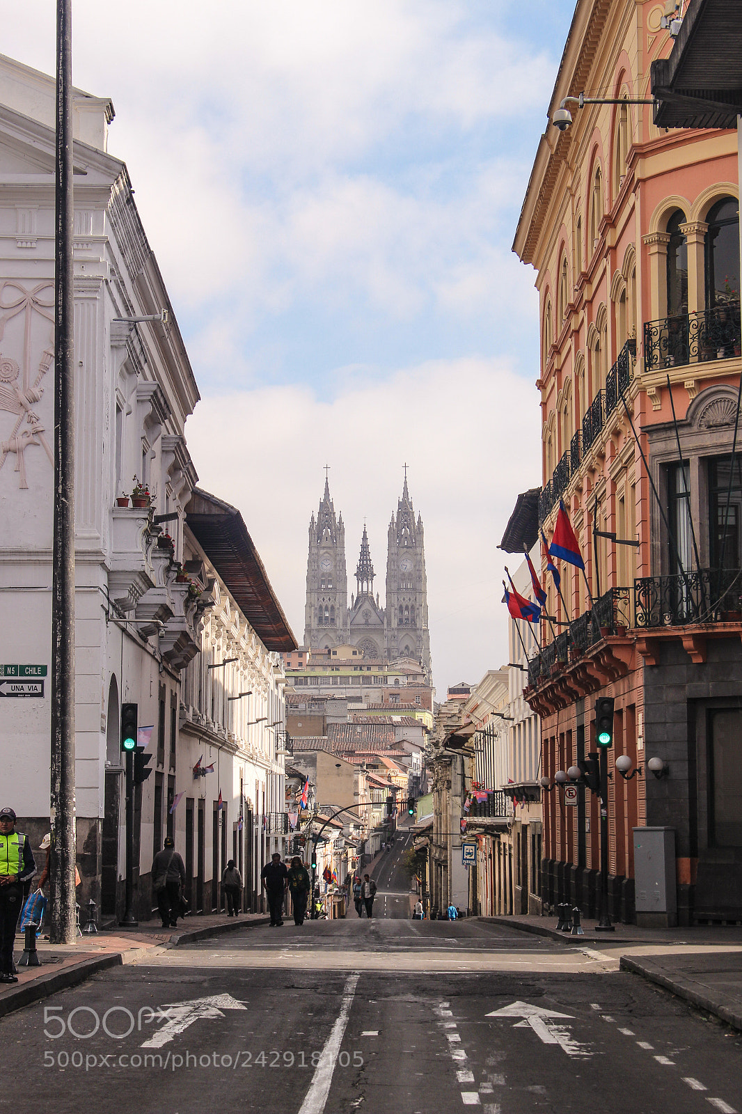 Canon EOS 100D (EOS Rebel SL1 / EOS Kiss X7) sample photo. Quito photography
