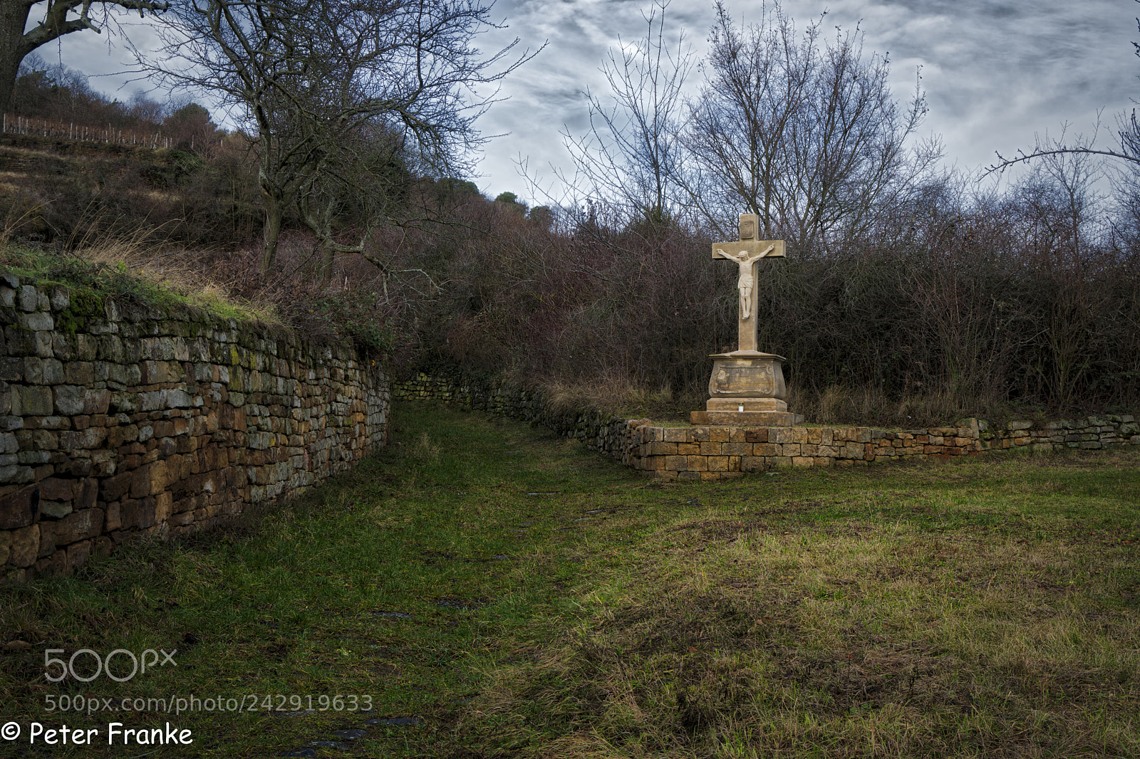 Sony a6300 sample photo. Kreuz im weinberg photography