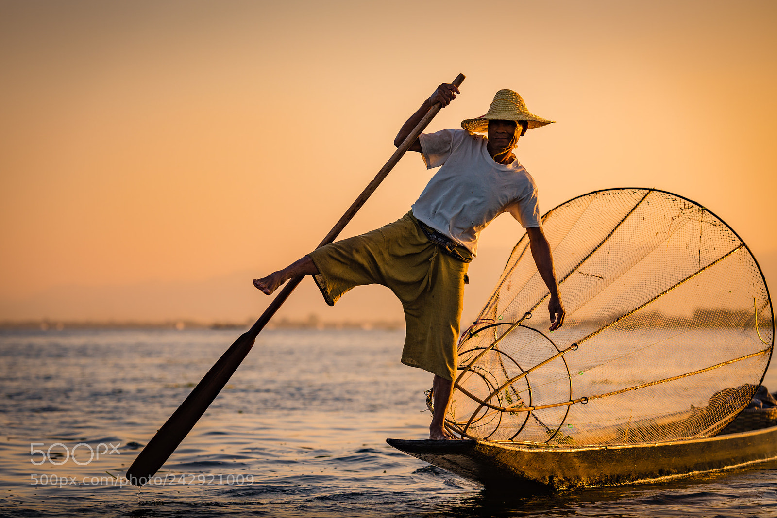 Nikon D810 sample photo. Sunset on lake inle 2 photography