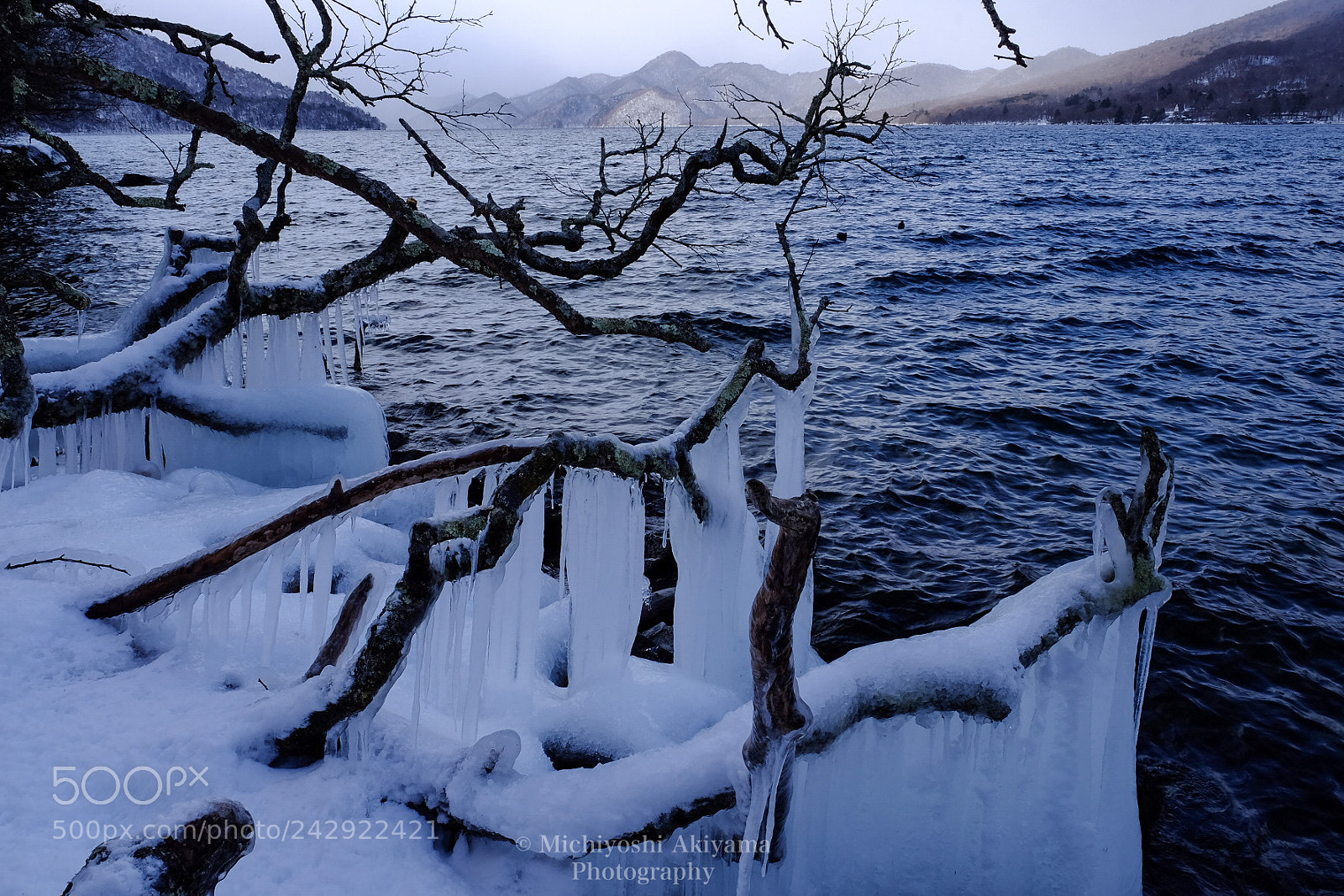Fujifilm X-T1 sample photo. Splash ice  photography