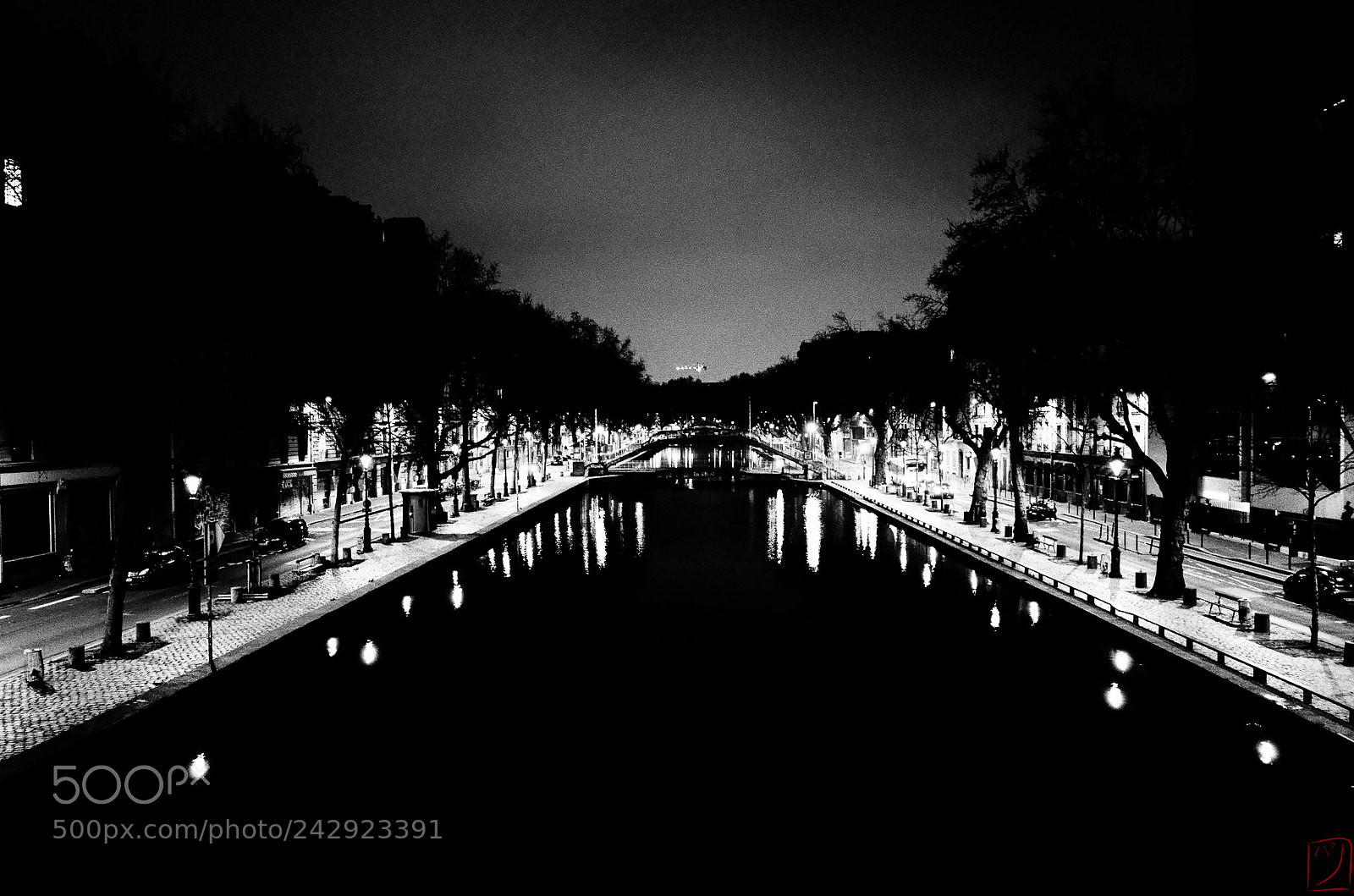 Ricoh GR II sample photo. Canal photography
