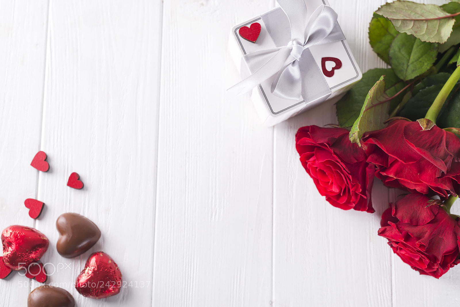 Nikon D610 sample photo. Valentines concept with bouquet photography