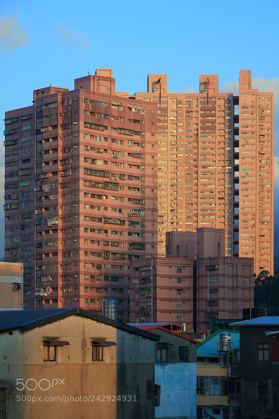 Canon EOS 650D (EOS Rebel T4i / EOS Kiss X6i) sample photo. #urban_pores photography