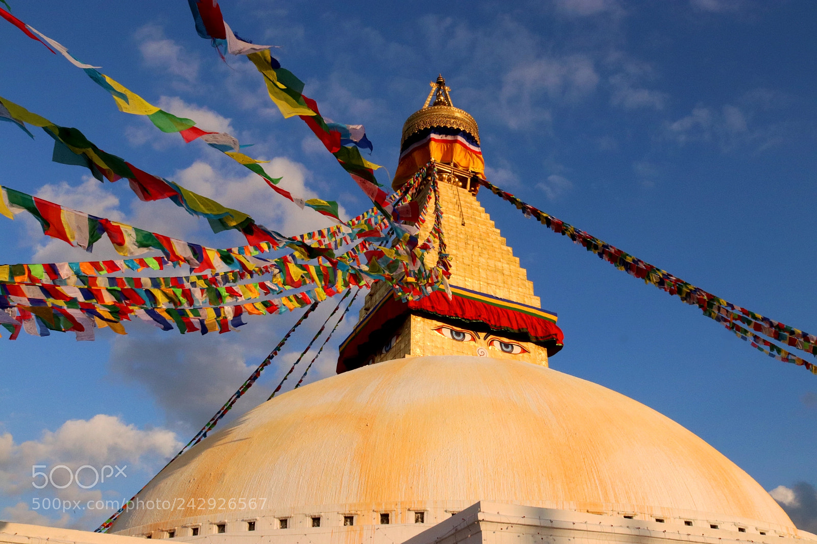 Canon EOS 200D (EOS Rebel SL2 / EOS Kiss X9) sample photo. Bouddhanath stupa photography