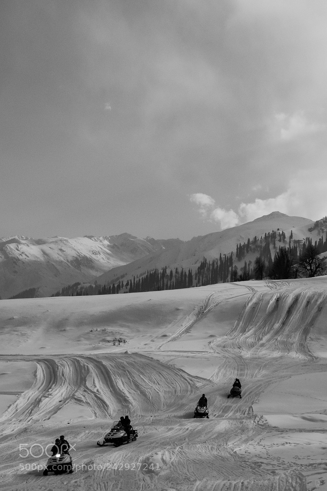 Fujifilm X-T2 sample photo. Gulmarg, kashmir. photography