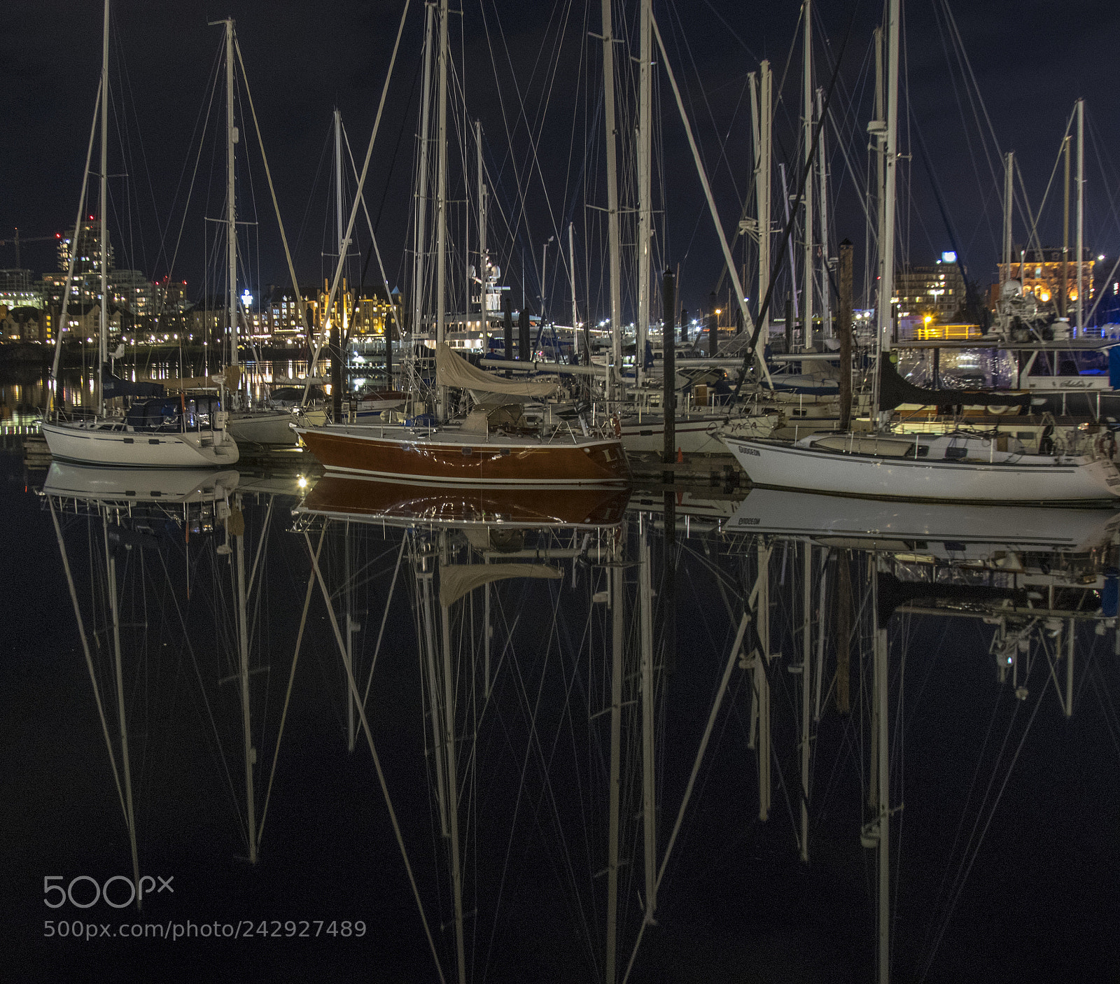 Canon EOS M5 sample photo. The marina photography