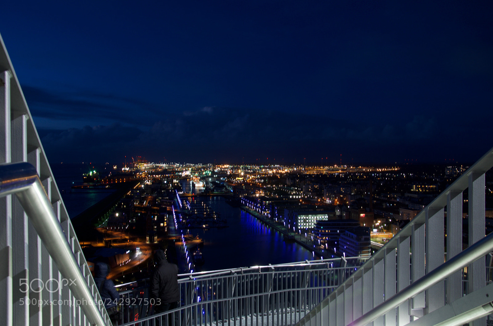 Nikon D5100 sample photo. Bremerhaven cityhotel aussichtsplattform photography