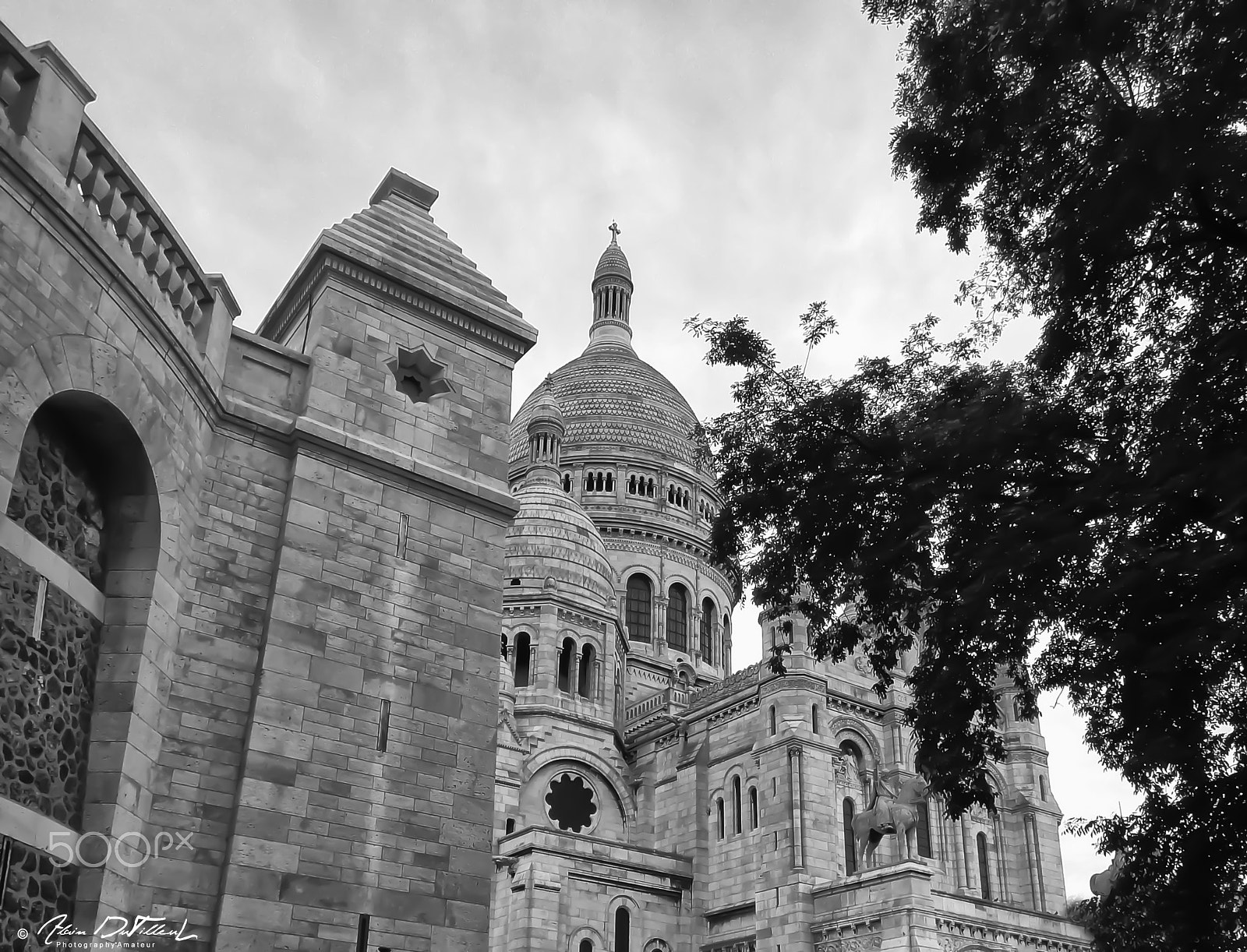 Sony Cyber-shot DSC-TX5 sample photo. La basilique du sacré-cœur de montmartre photography