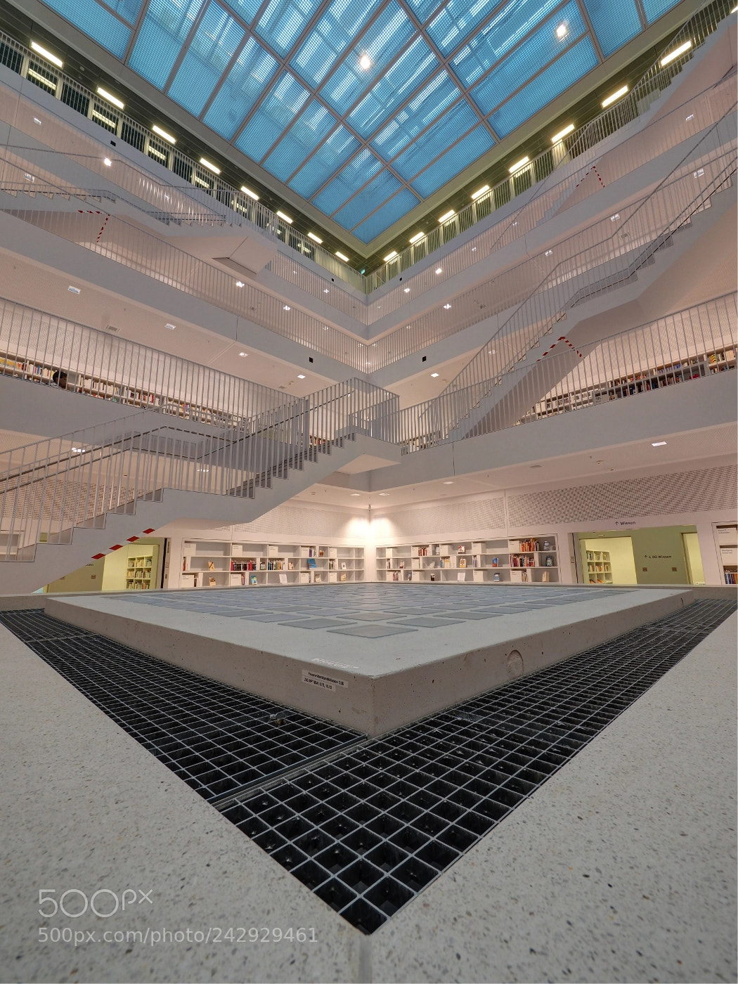 Olympus OM-D E-M5 II sample photo. Library in stuttgart, germany photography