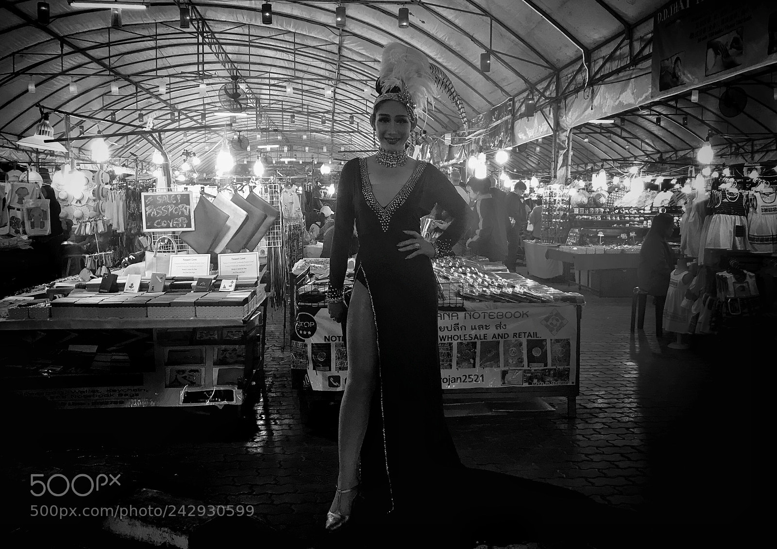 Apple iPhone 7 sample photo. Chiangmai night market photoshoot photography