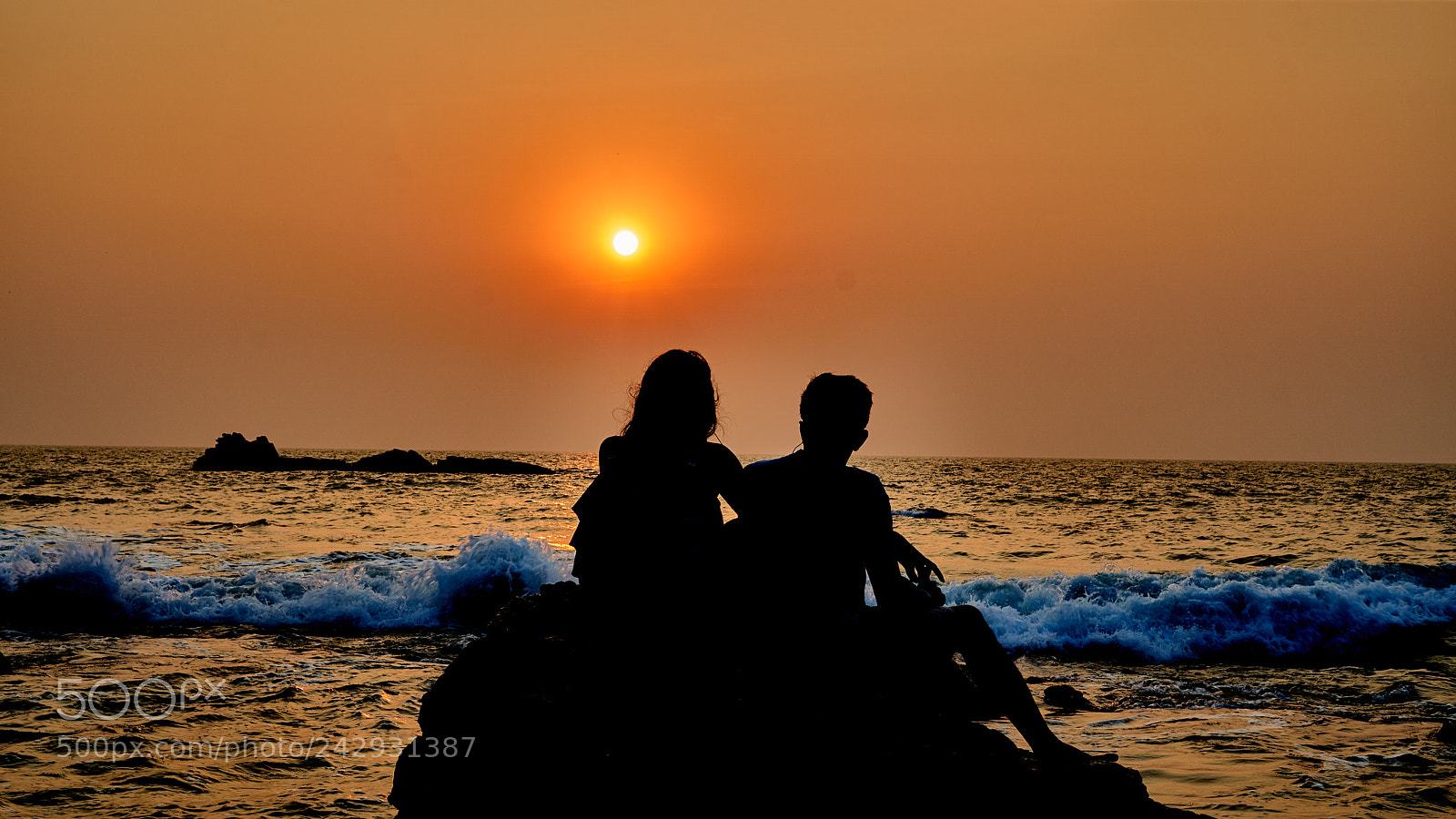Sony a6500 sample photo. Couple photography