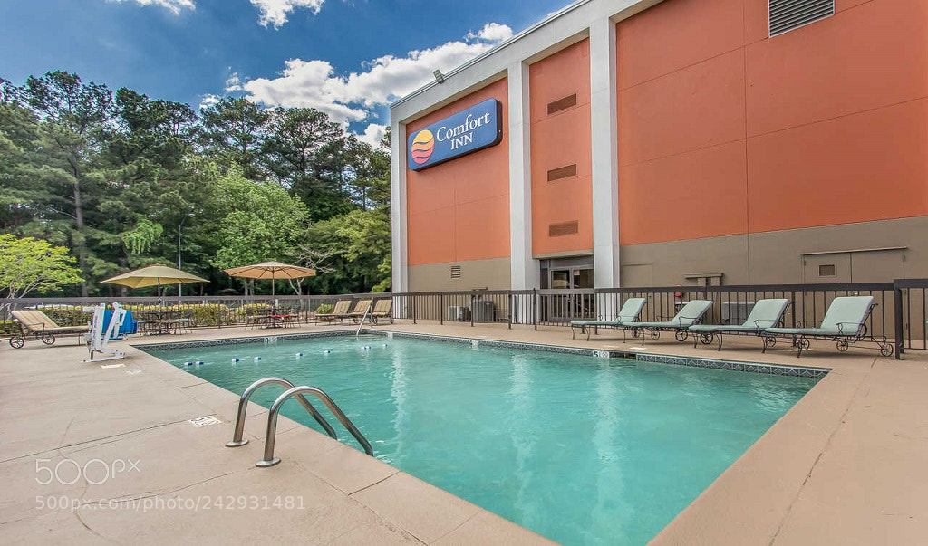 Canon EOS 7D Mark II sample photo. Comfort inn jackson photography