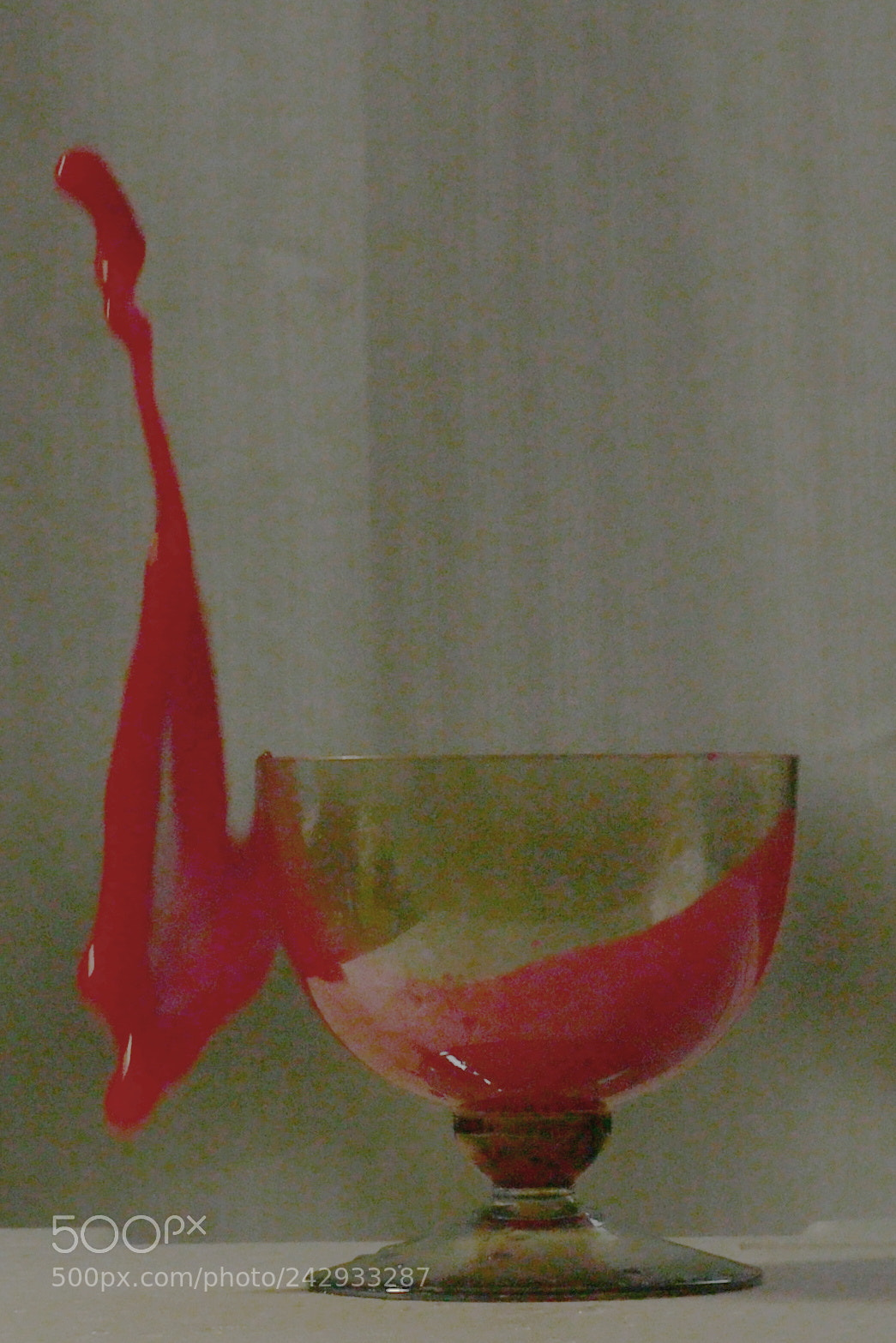 Panasonic Lumix DMC-GX8 sample photo. Red and glass photography