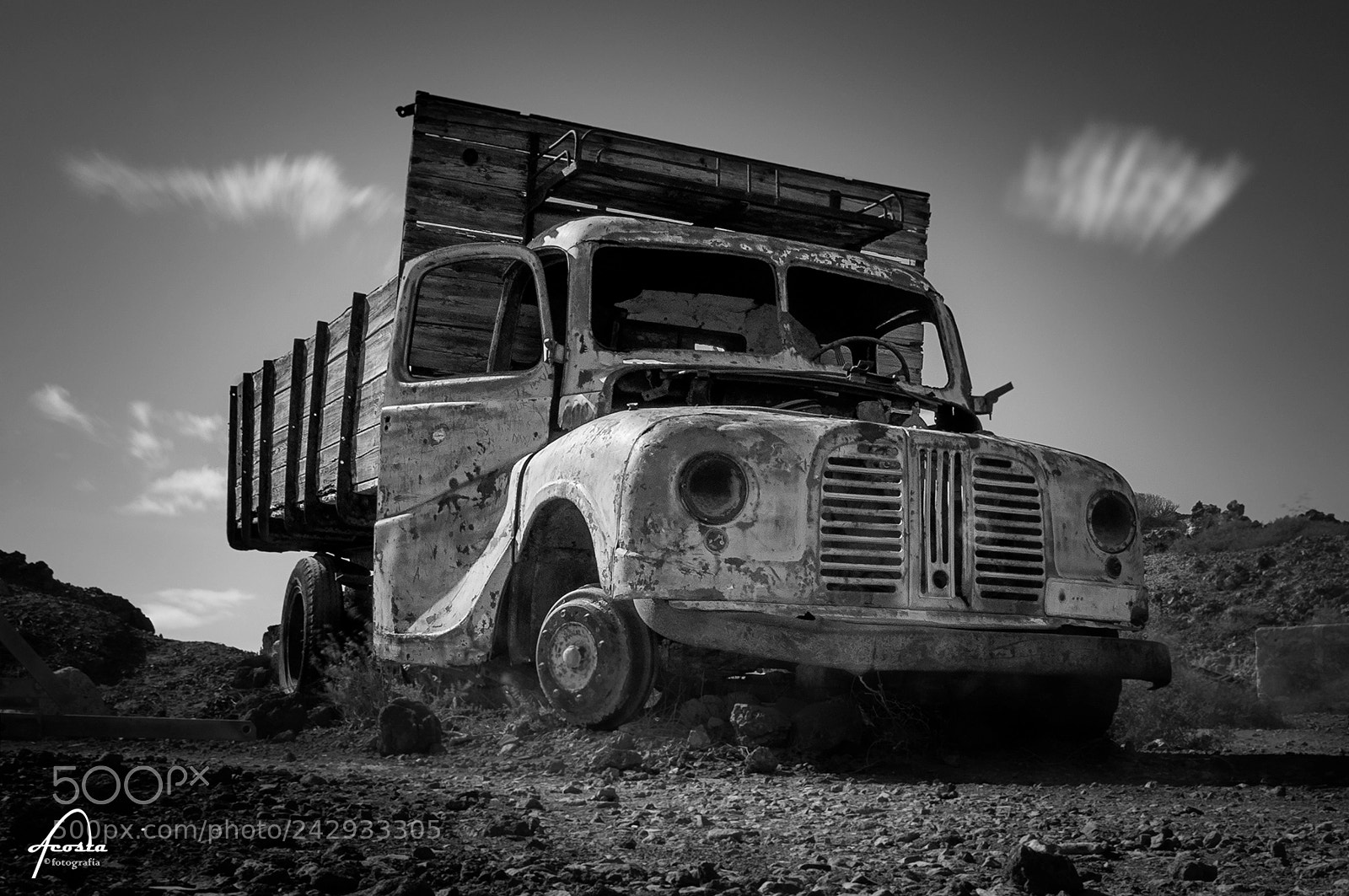 Nikon D5000 sample photo. Old truck photography