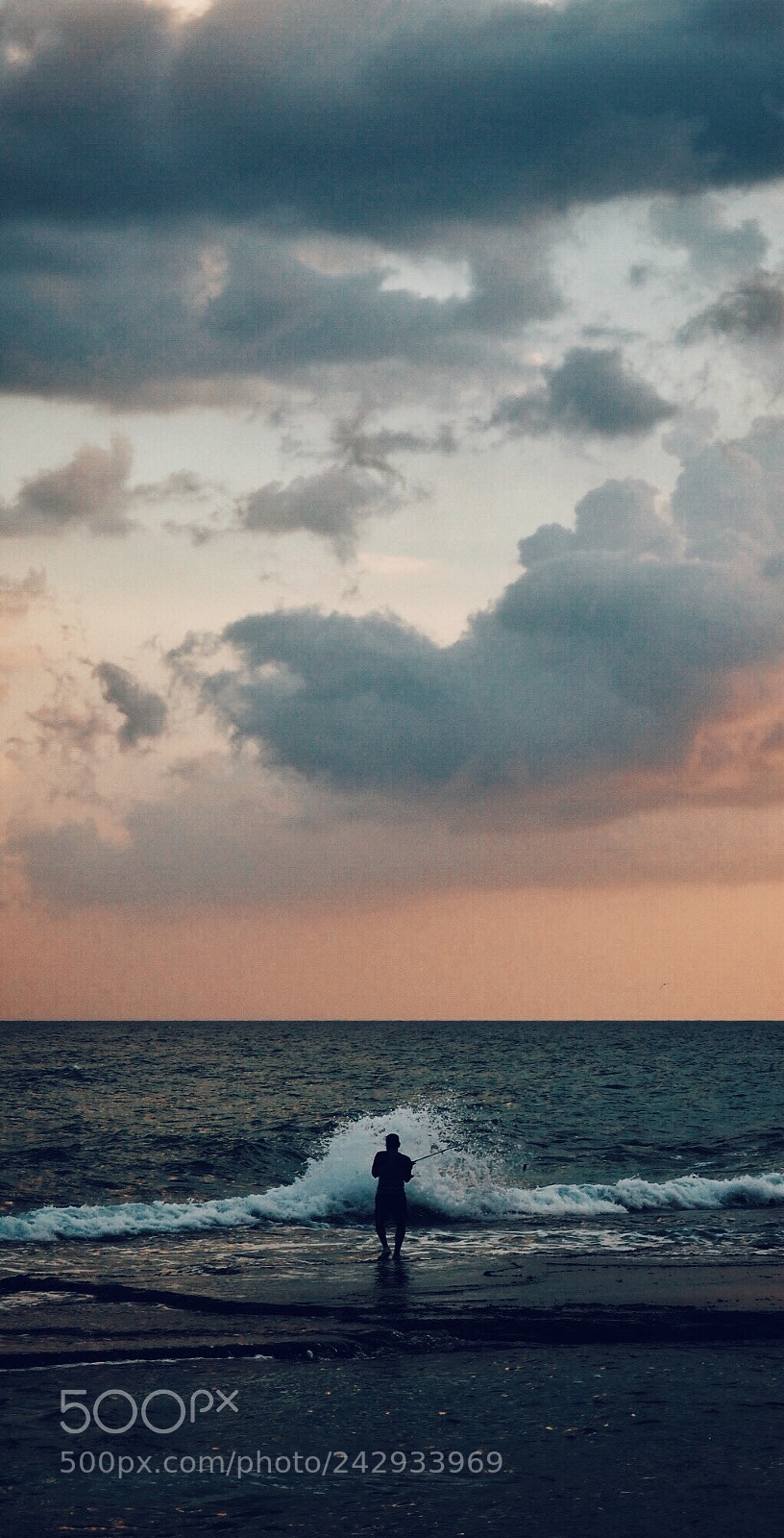 Olympus PEN E-PL7 sample photo. Fisherman in sri lanka photography