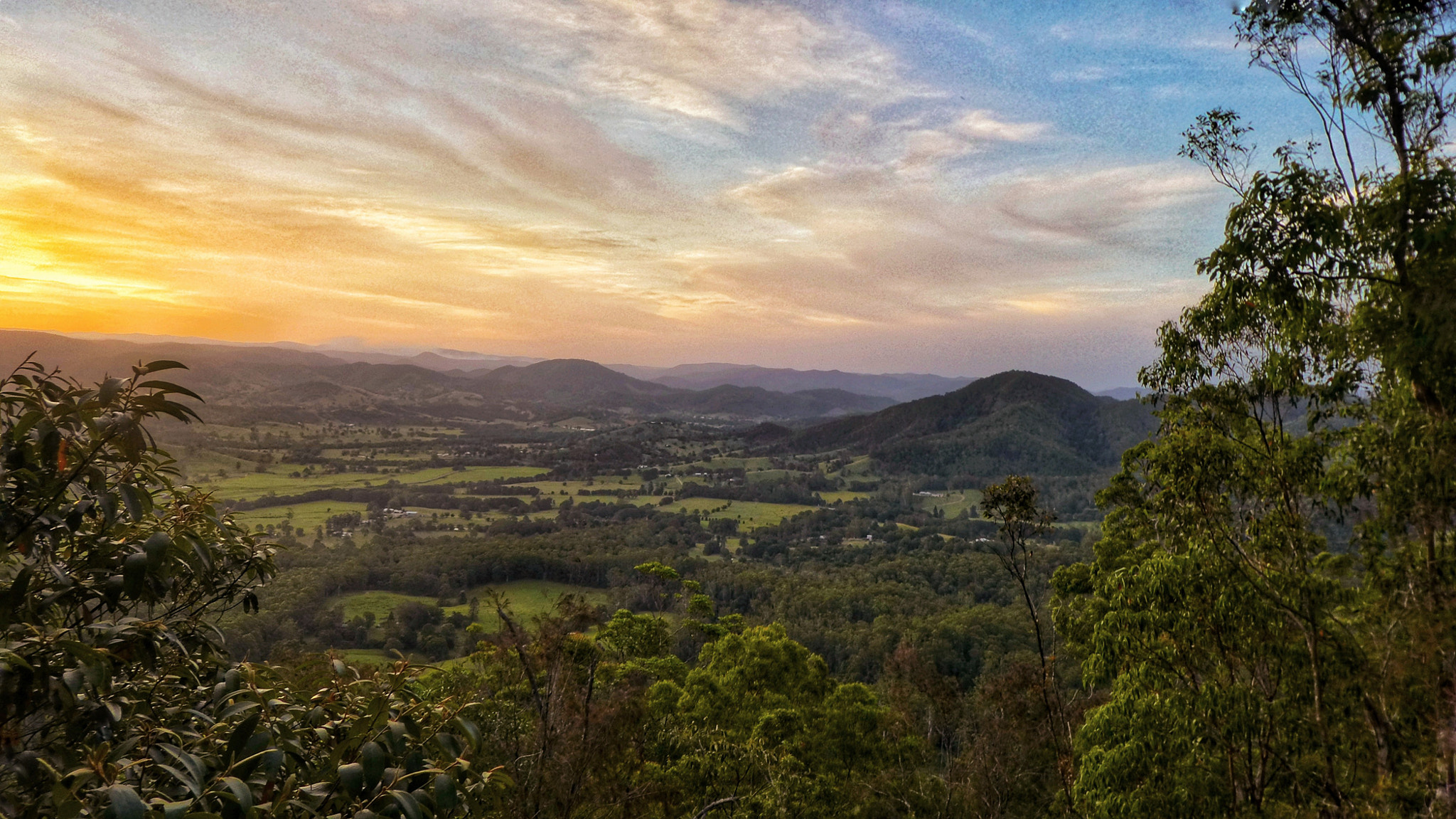 Panasonic Lumix DMC-ZS60 (Lumix DMC-TZ80) sample photo. Sunset in the hills photography