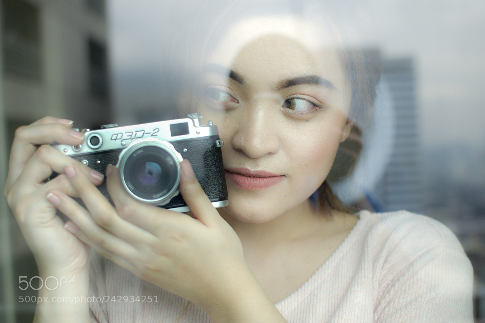 Nikon D90 sample photo. A portrait of a photography