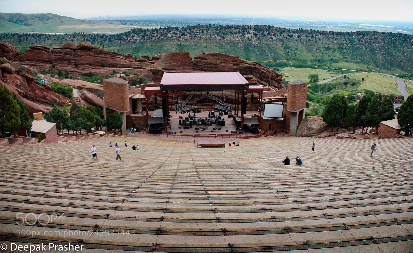 Nikon D80 sample photo. Stage is set photography