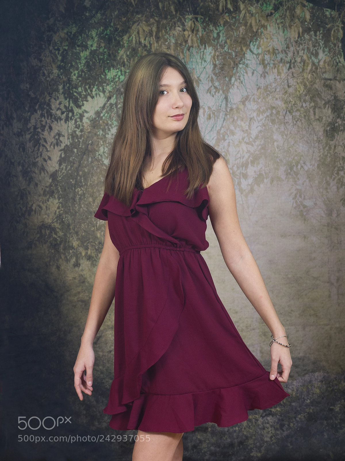 Olympus OM-D E-M1 sample photo. Young woman wearing a photography