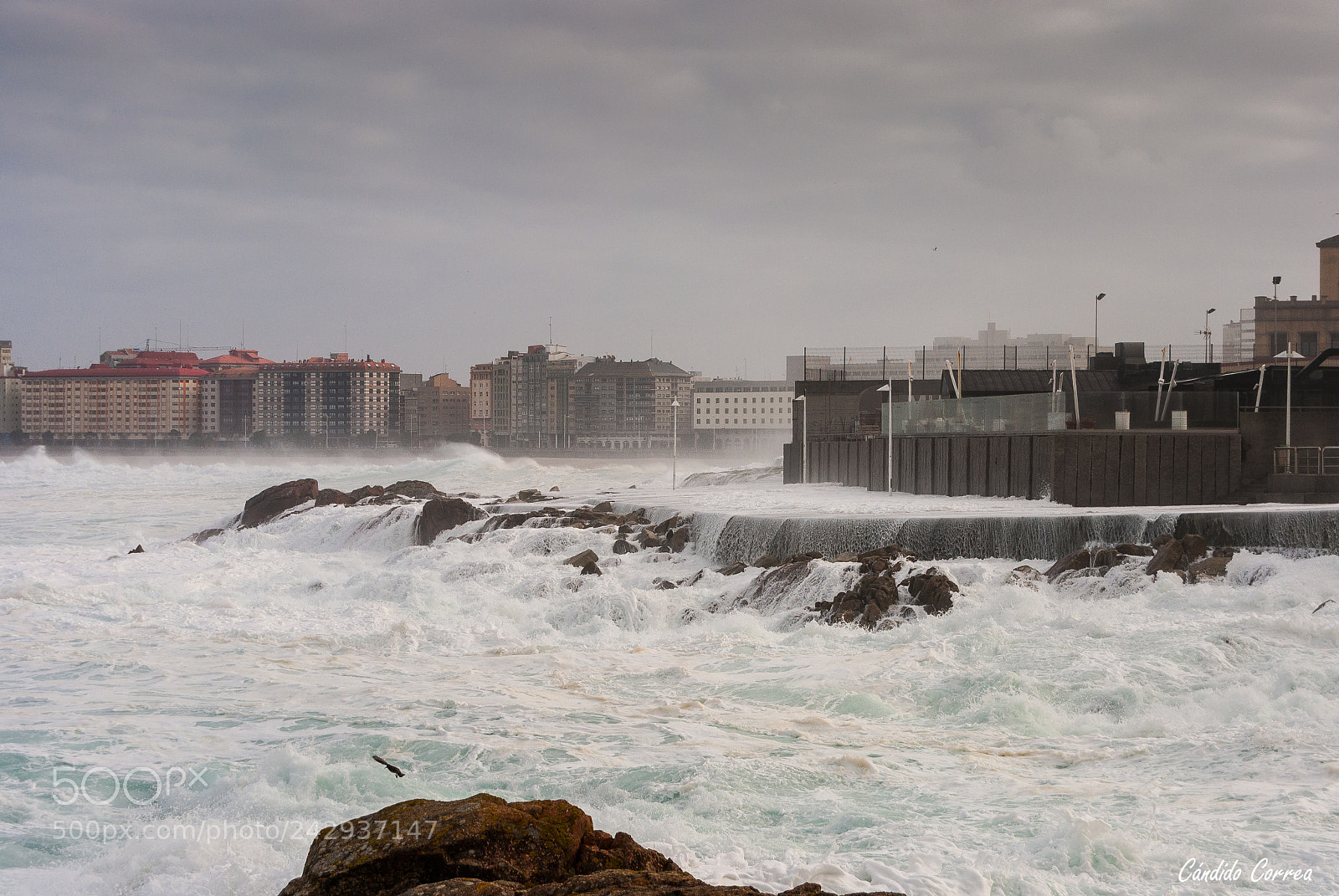 Nikon D3000 sample photo. Temporal en la costa photography