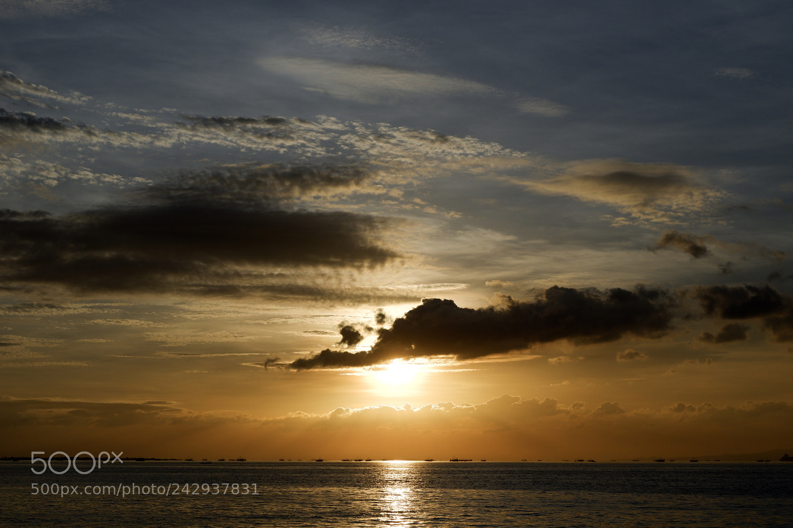 Fujifilm X-A3 sample photo. Shy sun ? photography