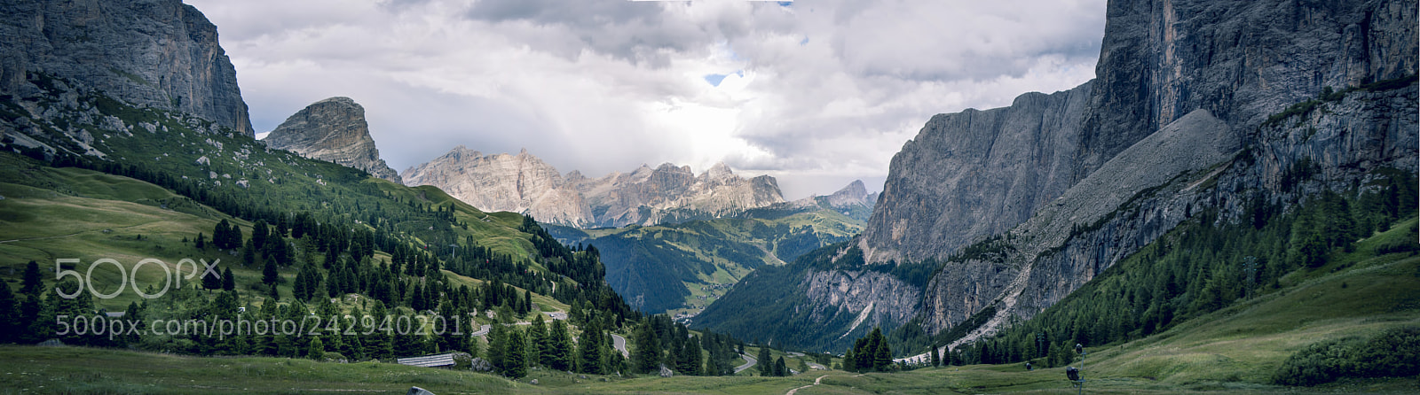 Canon EOS 650D (EOS Rebel T4i / EOS Kiss X6i) sample photo. Entrance to the dolomites photography
