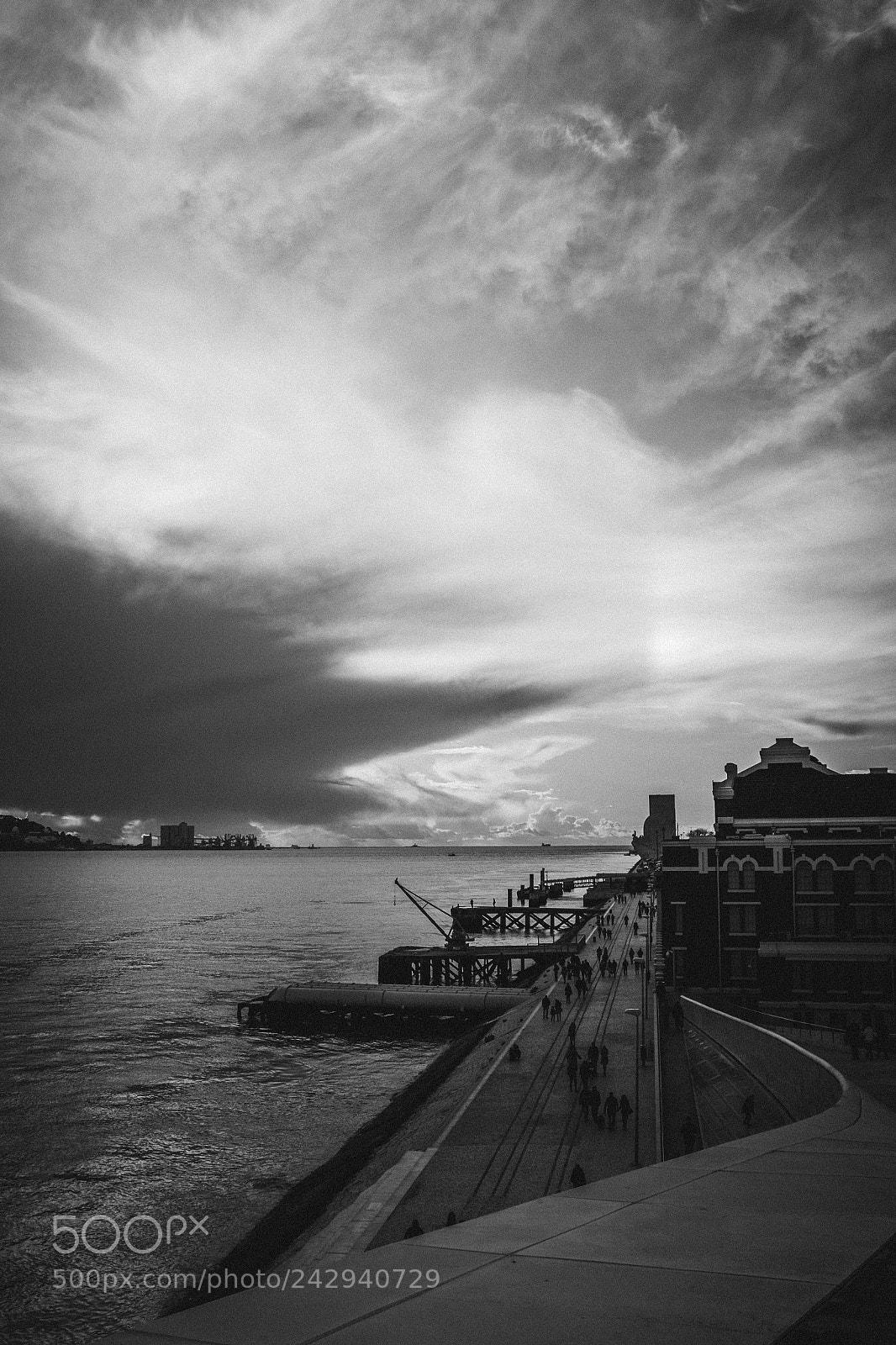 Fujifilm X100T sample photo. The sky is the photography