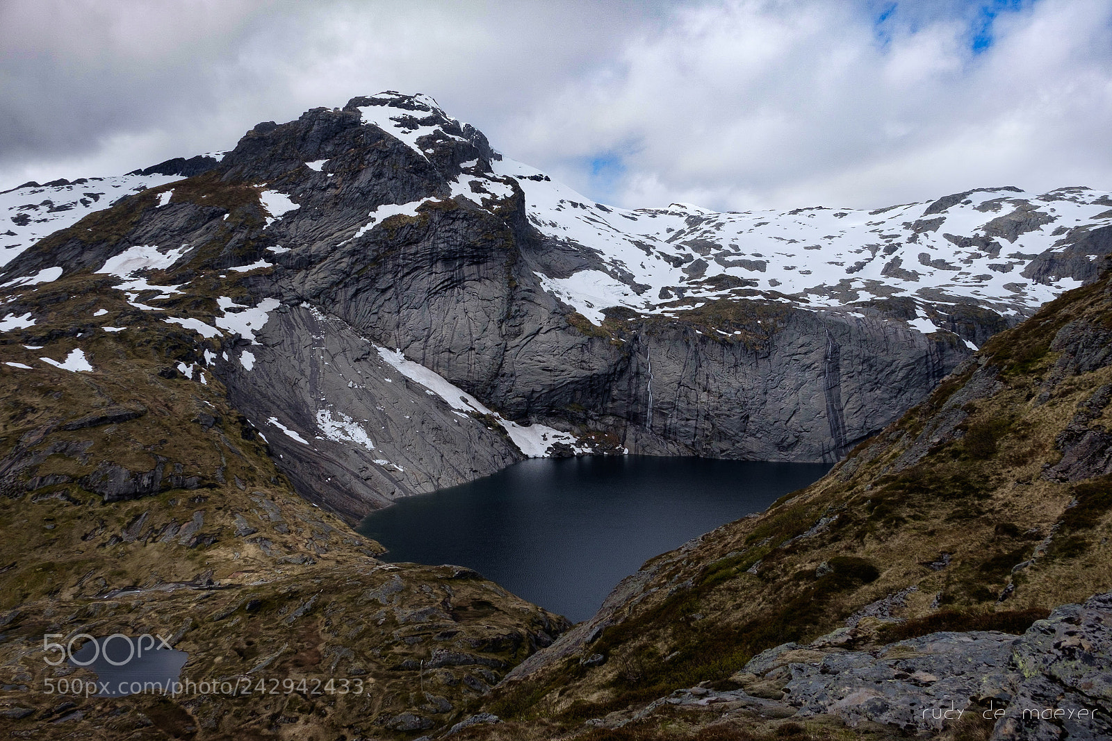 Fujifilm X-T1 sample photo. Hiking lofoten photography
