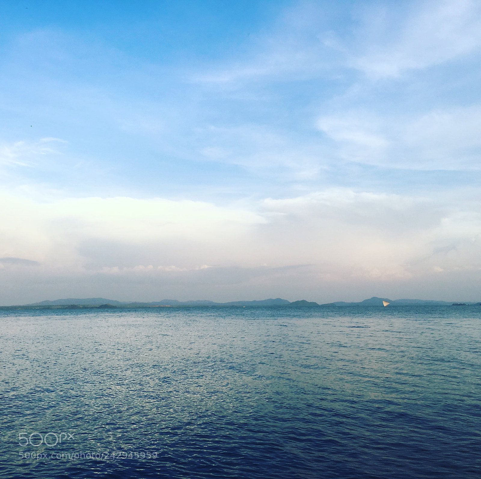 Apple iPhone 6s Plus sample photo. Something about the waters photography