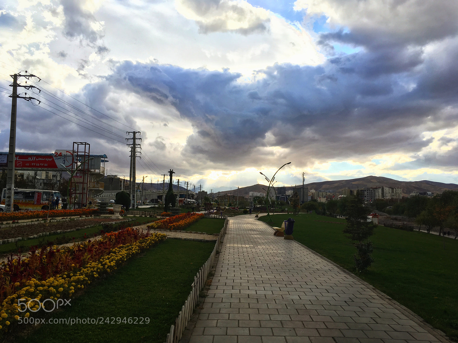 Apple iPhone SE sample photo. Urmia city photography