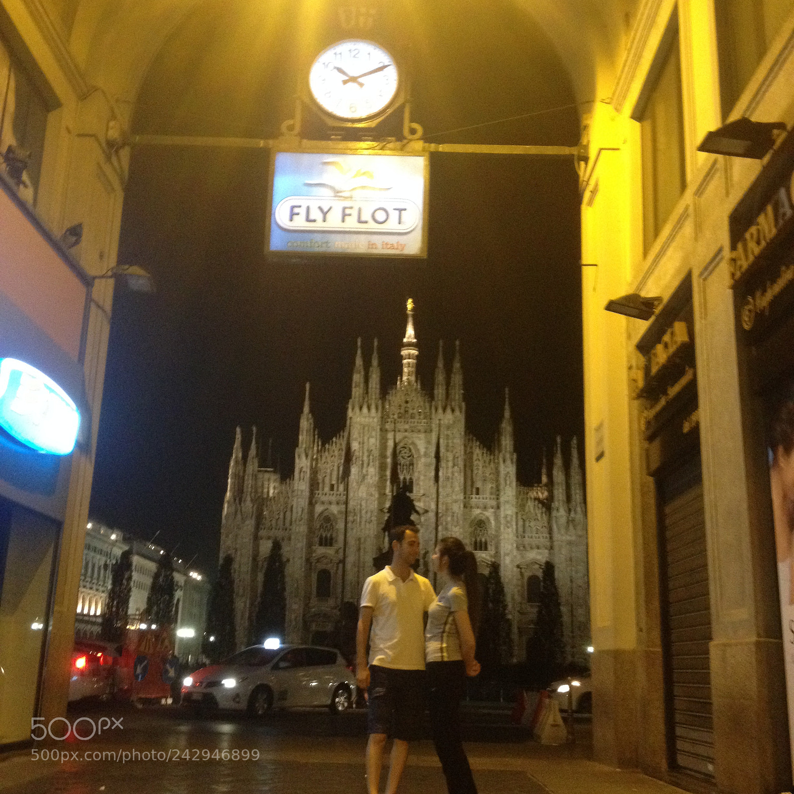 Apple iPhone 4S sample photo. Midnight in milano! photography