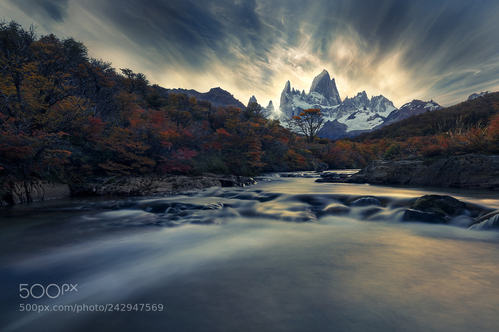 Canon EOS 5DS R sample photo. Hypnotised photography
