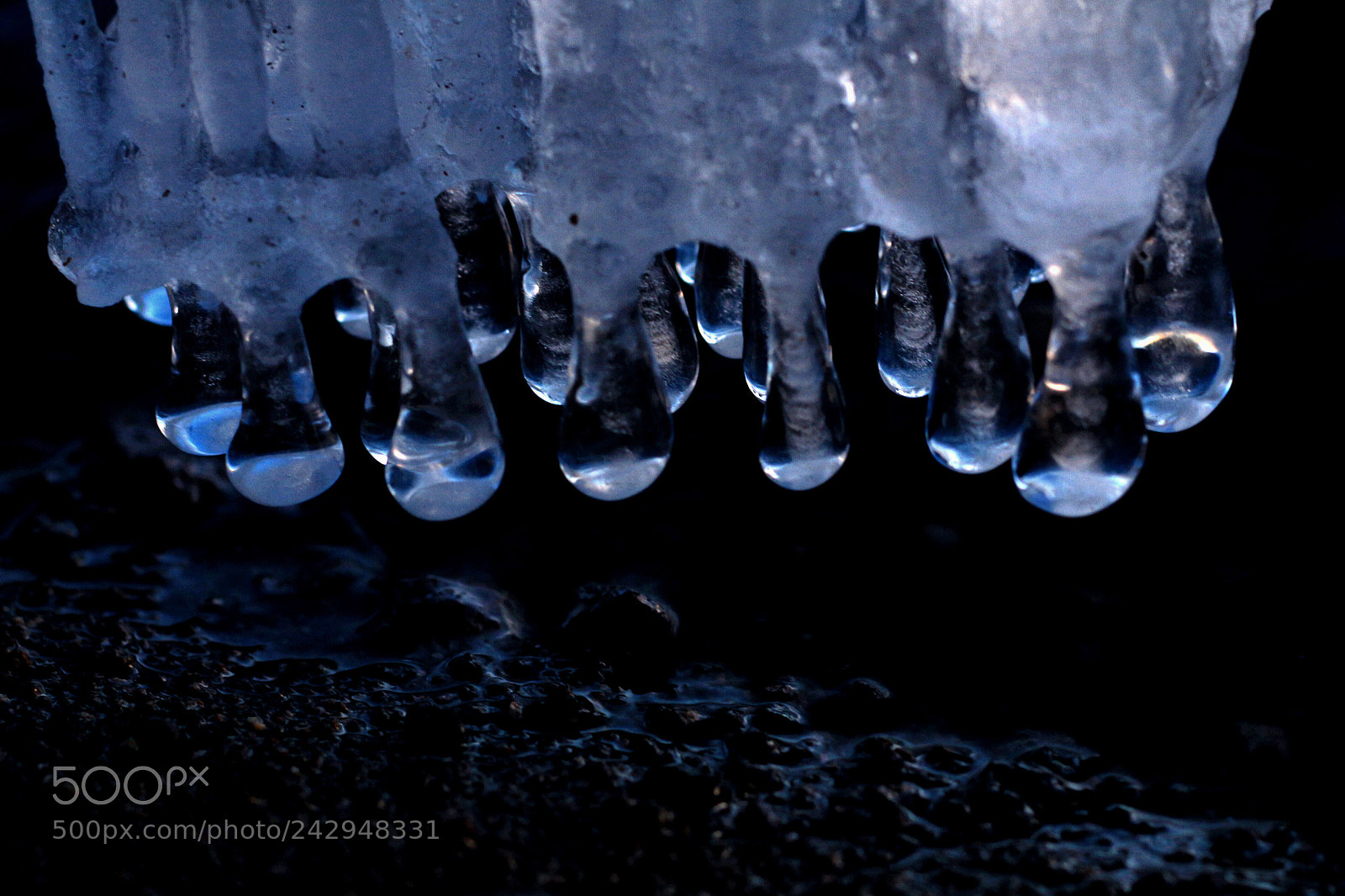 Canon EOS 700D (EOS Rebel T5i / EOS Kiss X7i) sample photo. Icicle children photography