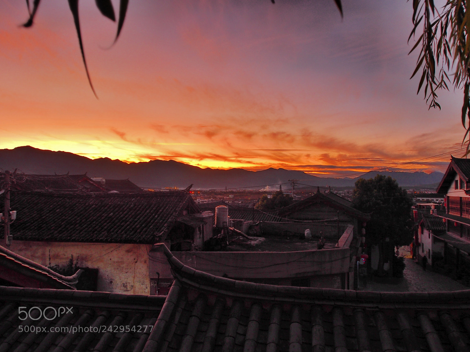 Olympus OM-D E-M5 sample photo. Sunrise in ancient town photography