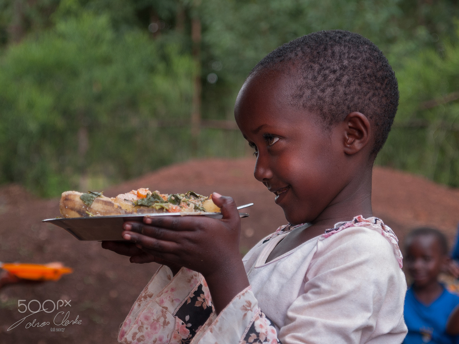 Olympus E-1 sample photo. Child and food photography