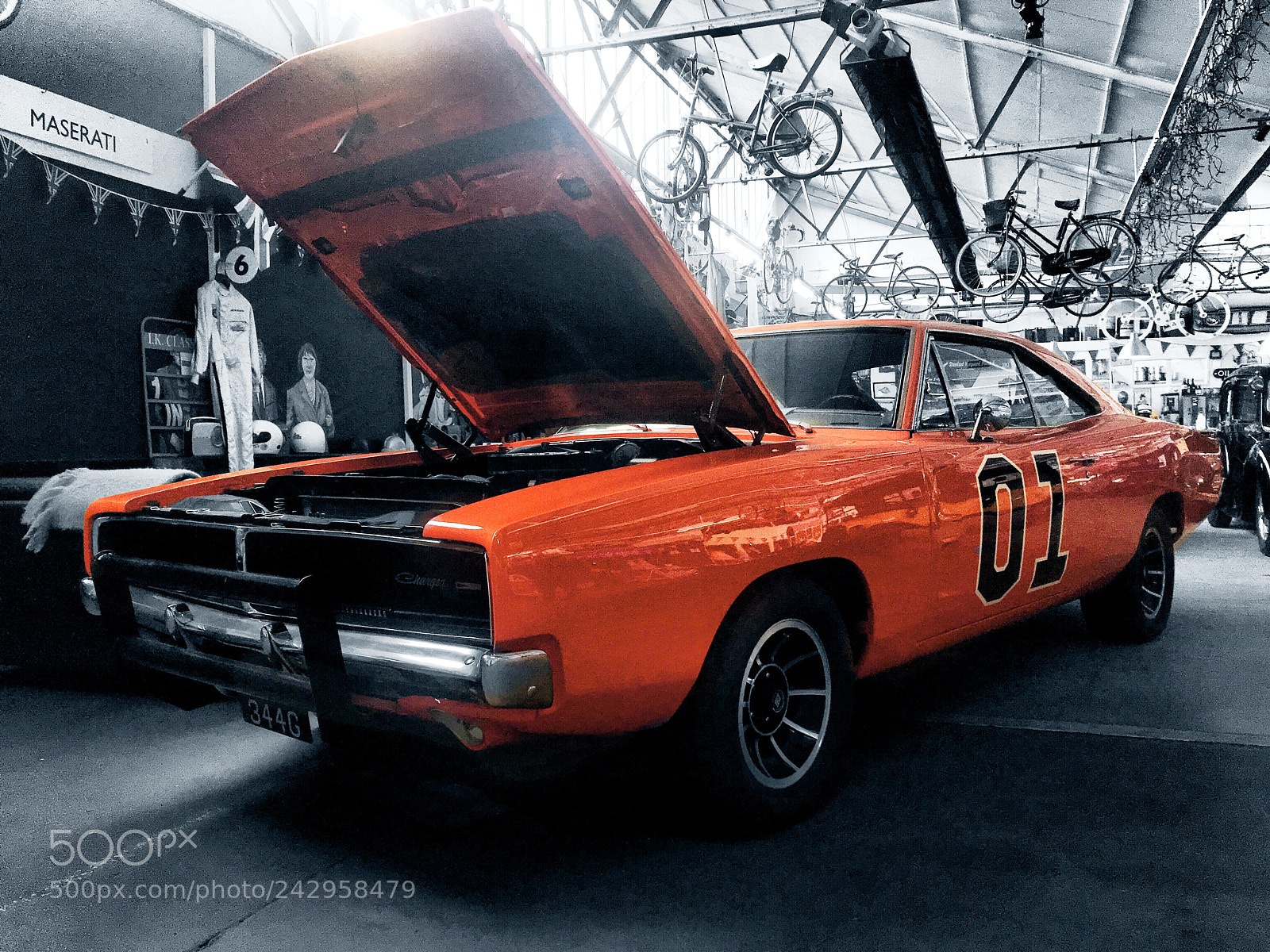 Apple iPhone 6s sample photo. Dodge charger photography
