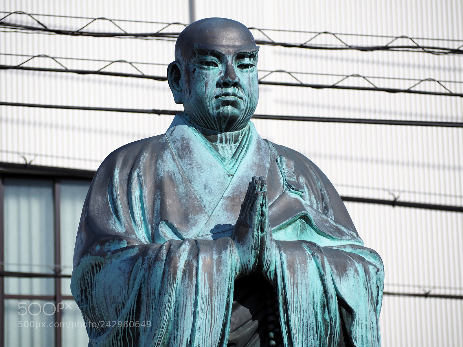 Olympus OM-D E-M10 II sample photo. Monk photography